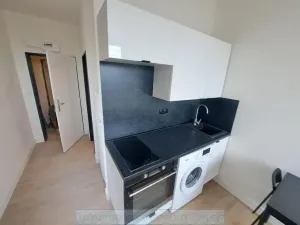 Pronájem pokoje, Praha - Vysočany, 35 m2