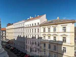Pronájem bytu 2+1, Praha - Smíchov, V lesíčku, 54 m2