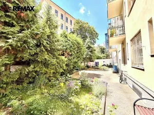 Pronájem bytu 2+kk, Praha - Vyšehrad, Neklanova, 57 m2
