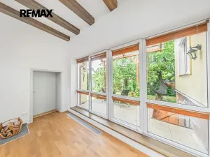 Prodej rodinného domu, Hřebeč, V háji, 165 m2