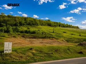 Prodej pozemku pro bydlení, Žalhostice, 1850 m2