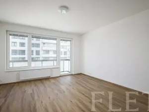 Pronájem bytu 1+kk, Praha - Hloubětín, Laponská, 34 m2