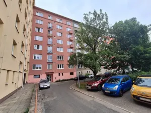 Pronájem bytu 2+kk, Brno, Jana Uhra, 36 m2