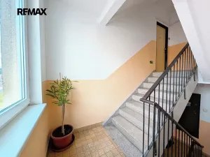 Pronájem bytu 3+kk, Vroutek, Nádražní, 60 m2