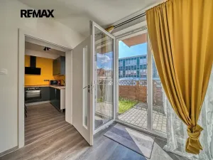 Pronájem bytu 2+kk, Český Brod, Palackého, 49 m2