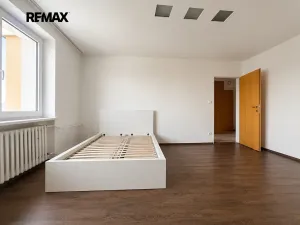 Pronájem bytu 3+1, Plzeň, Pecháčkova, 74 m2