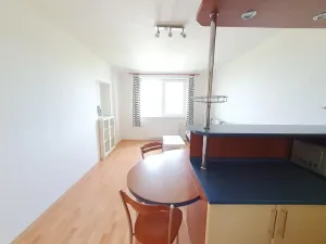 Pronájem bytu 2+kk, Praha - Krč, Štúrova, 40 m2