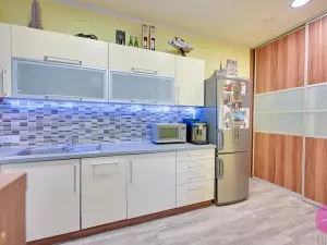 Prodej bytu 2+kk, Šternberk, Horní náměstí, 85 m2
