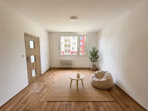 Pronájem bytu 1+1, Litvínov, Školní, 35 m2