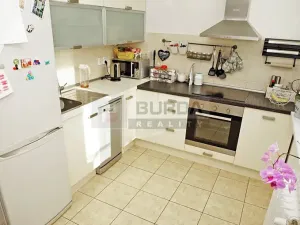 Prodej bytu 2+kk, Neratovice, 51 m2