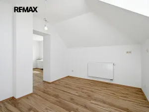 Prodej vícegeneračního domu, Kasejovice, 250 m2