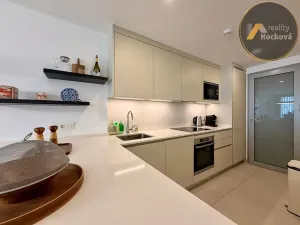 Prodej bytu 3+kk, Marbella, Španělsko, 110 m2