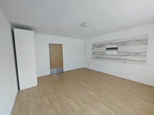 Pronájem bytu 2+1, Vsetín, Smetanova, 80 m2