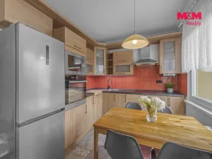 Prodej bytu 4+1, Police nad Metují - Velká Ledhuje, Fučíkova, 94 m2