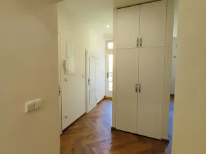 Pronájem bytu 2+kk, Praha - Žižkov, Sudoměřská, 66 m2