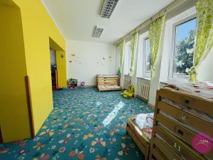 Pronájem kanceláře, Dolany, 110 m2