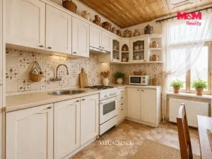 Prodej chalupy, Oslnovice, 180 m2
