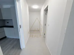 Pronájem bytu 2+kk, Praha - Vršovice, Černomořská, 58 m2