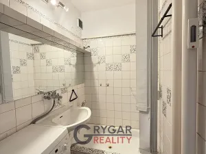 Prodej bytu 1+kk, Praha - Troja, K sadu, 26 m2
