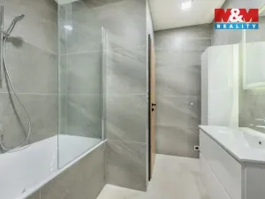 Prodej rodinného domu, Králův Dvůr, Fibichova, 97 m2