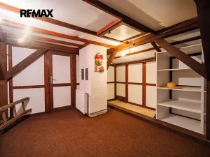 Prodej bytu 6+kk a větší, Doksy, Okružní, 412 m2