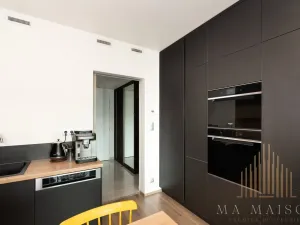 Pronájem bytu 2+kk, Praha - Libeň, Kurta Konráda, 55 m2