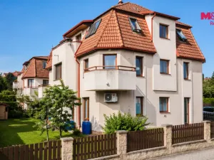 Pronájem bytu 4+kk, Úvaly, nám. Svobody, 104 m2