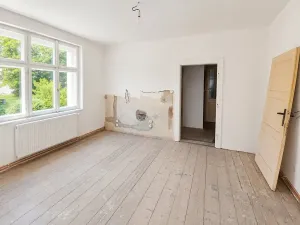 Prodej bytu 2+1, Benešov nad Ploučnicí, Děčínská, 61 m2