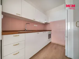 Pronájem bytu 2+kk, Praha, Bruslařská, 40 m2