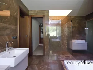 Prodej rodinného domu, Křižany, 470 m2