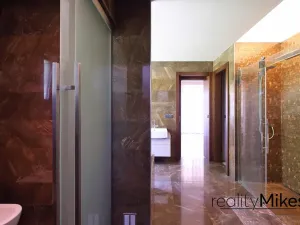 Prodej rodinného domu, Křižany, 470 m2
