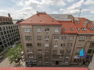 Pronájem bytu 2+kk, Praha - Holešovice, Poupětova, 64 m2