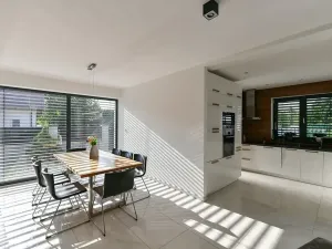 Prodej rodinného domu, Kamenice, 181 m2