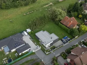 Prodej rodinného domu, Kamenice, 181 m2