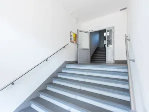 Prodej bytu 2+1, Praha - Malešice, Počernická, 56 m2