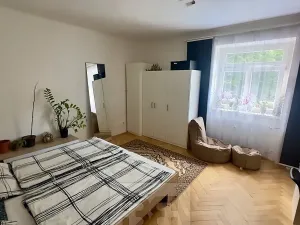 Pronájem bytu 2+1, Praha - Košíře, Plzeňská, 56 m2