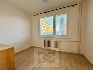 Pronájem bytu 2+kk, Zlín, U Trojáku, 36 m2