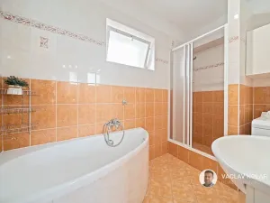 Prodej rodinného domu, Lískovice, 175 m2