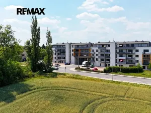 Prodej bytu 2+kk, Praha, Velvarská, 55 m2