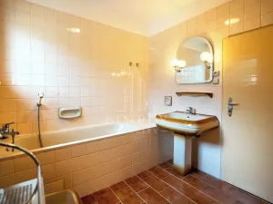 Prodej vily, Všestudy, 120 m2