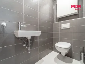 Prodej bytu 4+1, Praha - Černý Most, Bojčenkova, 104 m2