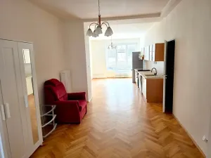 Pronájem bytu 3+kk, Praha - Strašnice, Černokostelecká, 80 m2