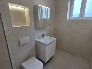 Pronájem bytu 2+kk, Praha - Vinohrady, Nad olšinami, 47 m2