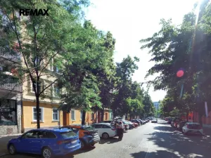Pronájem bytu 2+kk, Praha - Holešovice, U průhonu, 44 m2