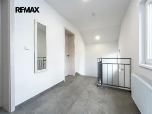 Pronájem rodinného domu, Praha - Strašnice, U trati, 120 m2