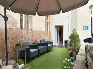 Pronájem obchodního prostoru, Praha - Žižkov, Husitská, 89 m2