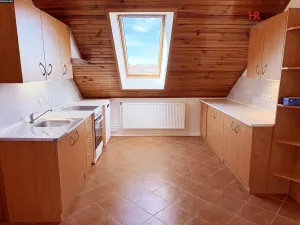 Pronájem bytu 4+1, Benešov, Hráského, 102 m2