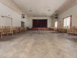 Prodej restaurace, Klamoš, 865 m2