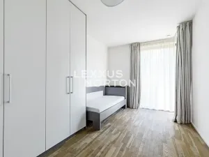 Pronájem rodinného domu, Praha - Dejvice, V Šáreckém údolí, 179 m2