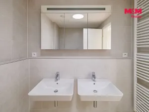 Prodej rodinného domu, Praha - Satalice, Za školkou, 160 m2